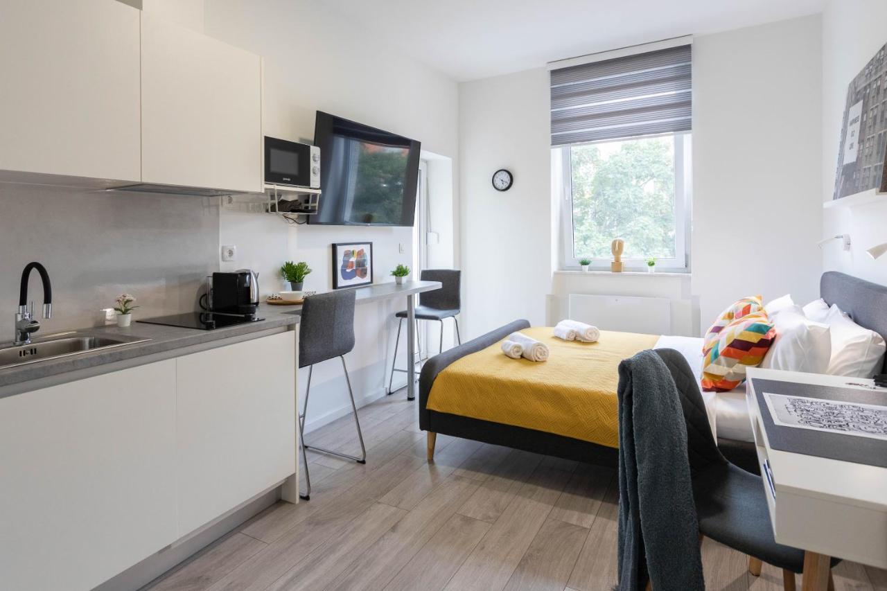 Bright And Modern Apartments In City Center Загреб Экстерьер фото