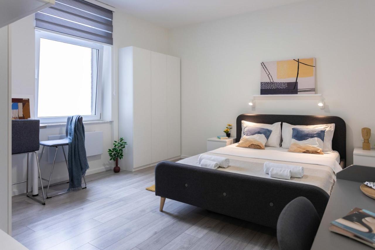 Bright And Modern Apartments In City Center Загреб Экстерьер фото